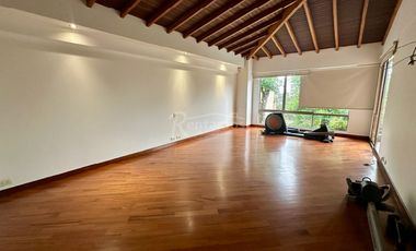 casa en arriendo en loma benedictinos. Cod A776027