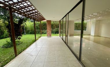 casa en arriendo en loma benedictinos. Cod A776027