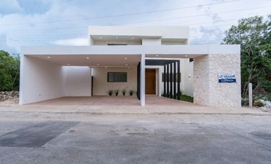 Casa en Venta en Mérida, entrega inmediata en Temozón Norte