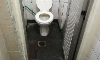 Venta - Local comercial a 200 mts. de Plaza Colón - Lamadrid 2337