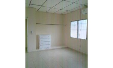 VENDO CASA COMERCIAL VIA QUEREVALO DAVID