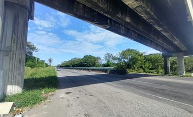 Terreno en Renta a orilla de carretera Federal, libramiento santa fe, Medellín
