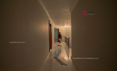 Casa de lujo  en Puerta de Hierro Zapopan Zona andares