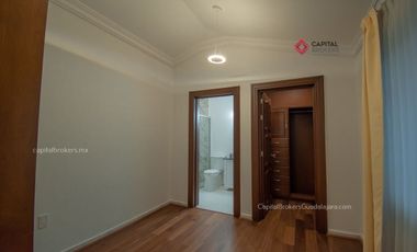Casa de lujo  en Puerta de Hierro Zapopan Zona andares