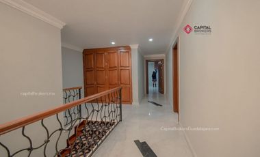 Casa de lujo  en Puerta de Hierro Zapopan Zona andares