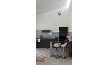 Vendo o alquilo hermosa casa amoblada de moderno diseño mediterráneo
