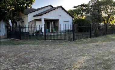 Vendo Casa con Galpón Tinglado en Herrera, Entre Ríos.