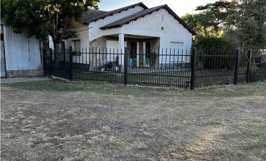 Vendo Casa con Galpón Tinglado en Herrera, Entre Ríos.