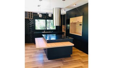 Casa contemporánea a estrenar barrio privado Arenas del Sur