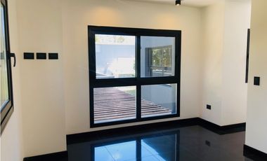 Casa contemporánea a estrenar barrio privado Arenas del Sur