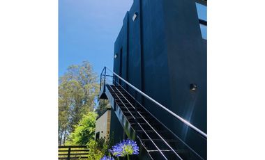 Casa contemporánea a estrenar barrio privado Arenas del Sur