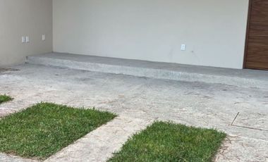 Casa en Venta en Fracc. Privanza Coto Terma Solares