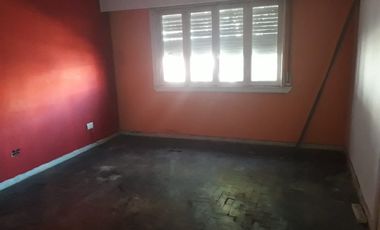 Casa en venta en Lanus Oeste