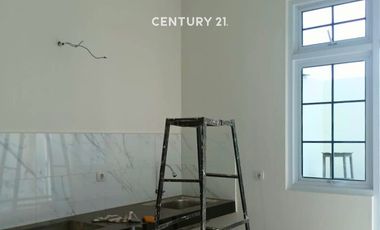 Rumah 2 Lantai Di Potorono Estate Cocok Untuk Keluarga Anda