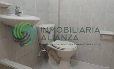 bodega en arriendo en centro. Cod A16269