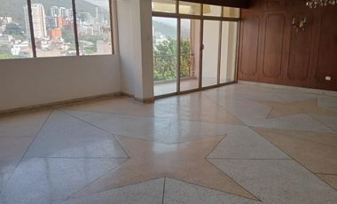 apartamento en arriendo en granada. Cod A111365