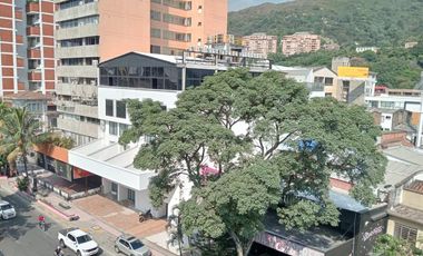apartamento en arriendo en granada. Cod A111365