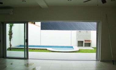 Casa en venta en Cancun centrica en Sm 12