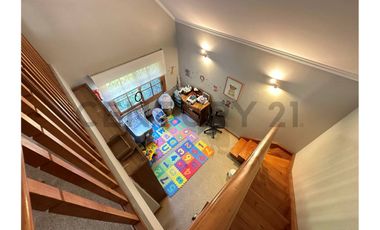 SE VENDE AMPLIA Y COMODA CASA CON GRAN TERRENO