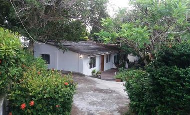 casalote en venta en pradomar. Cod V8169