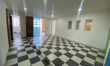 casa en arriendo/venta en el tabor. Cod A93768