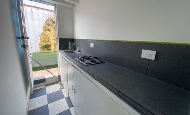 casa en arriendo/venta en el tabor. Cod A93768