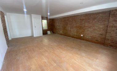 casa en arriendo/venta en el tabor. Cod A93768