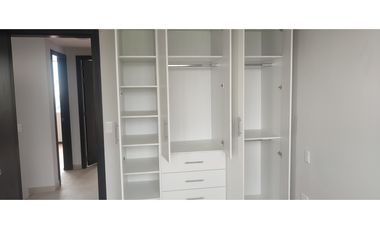 CASA A ESTRENAR EN CAYAMBE