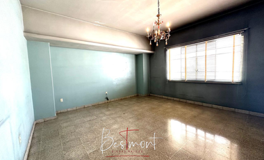 Casa en Venta para Oficina en Santa María, Blv. 5 de Mayo