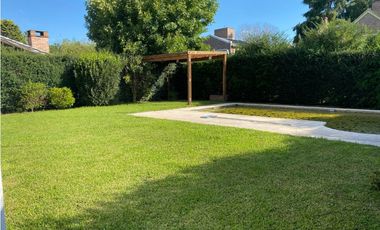 VENTA - CHALET BARRIO CERRADO SOLES DEL PILAR - MANZANARES -