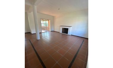 VENTA - CHALET BARRIO CERRADO SOLES DEL PILAR - MANZANARES -