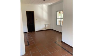 VENTA - CHALET BARRIO CERRADO SOLES DEL PILAR - MANZANARES -