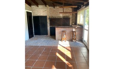 VENTA - CHALET BARRIO CERRADO SOLES DEL PILAR - MANZANARES -