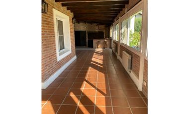 VENTA - CHALET BARRIO CERRADO SOLES DEL PILAR - MANZANARES -