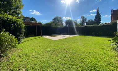 VENTA - CHALET BARRIO CERRADO SOLES DEL PILAR - MANZANARES -