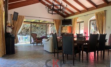 Casa en venta de 4 dorm. en Isla de Maipo