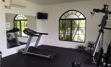 VENDO HERMOSA CASA EN EL DORAL (COSTA SUR)