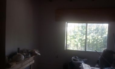 Excelente propiedad en villa adelina planta alta 4 amb 3 dormitorios-living comedor-cocina-baño-playroom-patio balcón amplio al frente. Alquiler