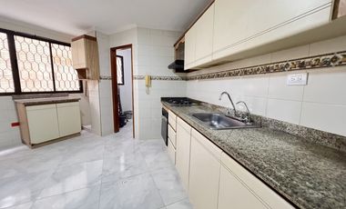 apartamento en arriendo/venta en san vicente. Cod A27219