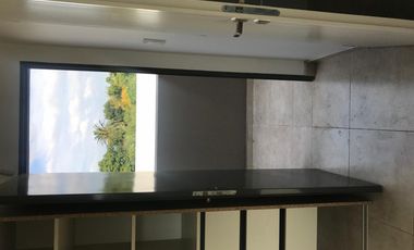 Duplex al frente de 2 dormitorios /con cochera