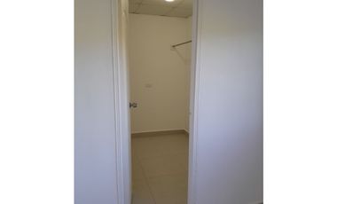 ALQUILER DE CASA EN AGUA DULCE - BARRIADA BOULEVARD