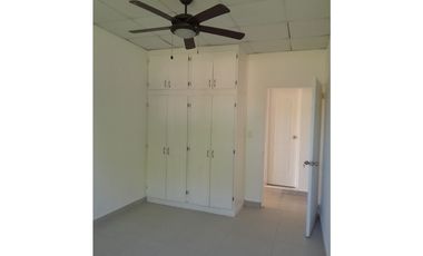 ALQUILER DE CASA EN AGUA DULCE - BARRIADA BOULEVARD
