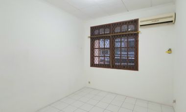 Disewa Rumah apik rapih terawat dan siap huni di Janur Asri, Kelapa Gading