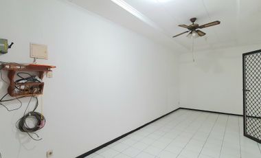 Disewa Rumah apik rapih terawat dan siap huni di Janur Asri, Kelapa Gading