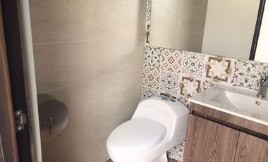 local en arriendo en la esmeralda. Cod A3206