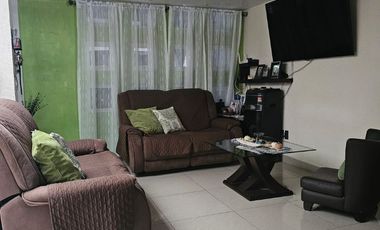 Casa en venta en Desarrollo Urbano Quetzalcóatl