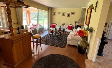 Casa Amoblada En Venta, Chicureo, Colina