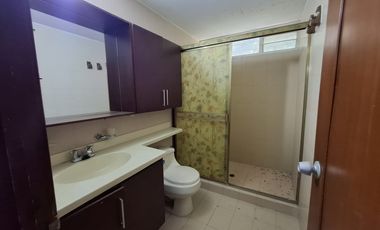 casa en arriendo en la ceiba. Cod A5605