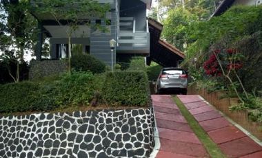 Dijual Villa Grand Trawas , Mojokerto. Nyaman dan Asri