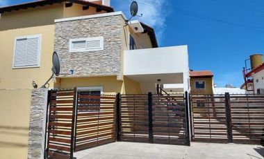 Duplex en venta en Mar del Tuyu